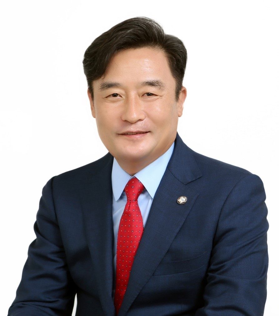 정동만 의원 사진